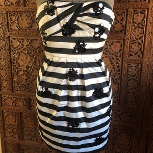 BCBG black and white silk dress. NWT size 0.